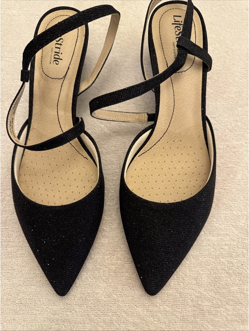 LifeStride Women's Minimalist Slingback Pump Black Shimmer Glitter 11 Med